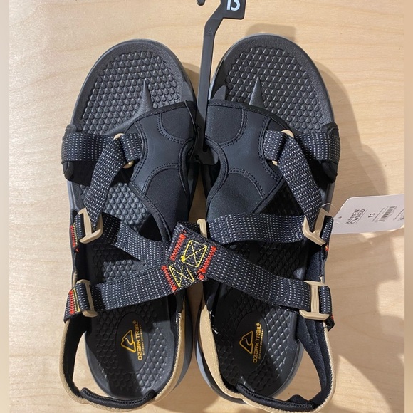 Ozark Trails Black and Tan Strap Sandals 13 (KK) - Picture 10 of 10